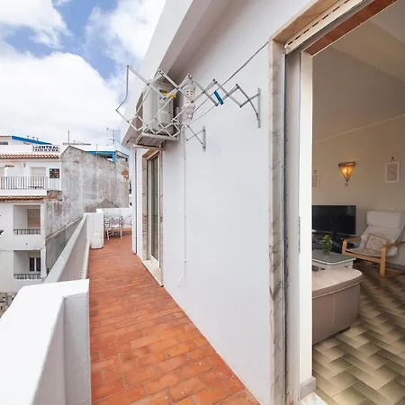 Apartment B10 - Top Floor Bay View Lagos